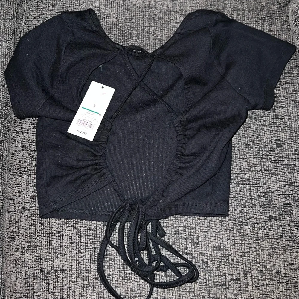 Target Top. - Picture 2 of 2